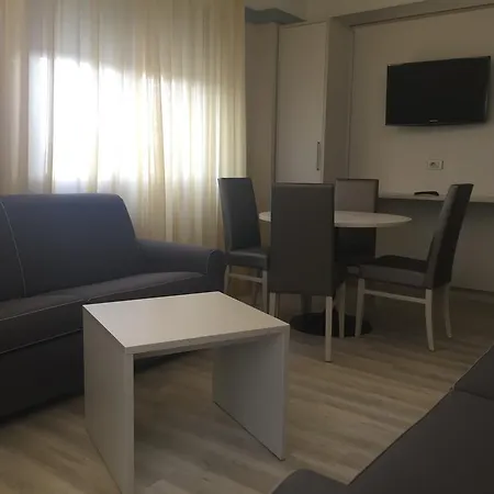 Elisabeth Due Hotel 4*