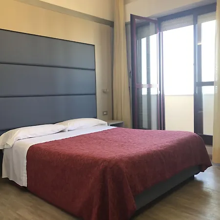 Elisabeth Due Hotel