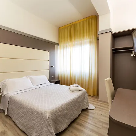 Elisabeth Due Hotel 4*