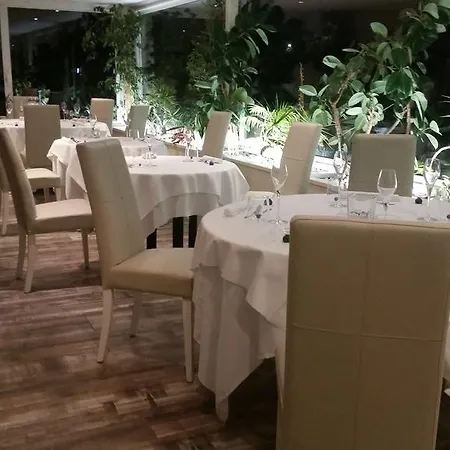 Elisabeth Due 4* Fano